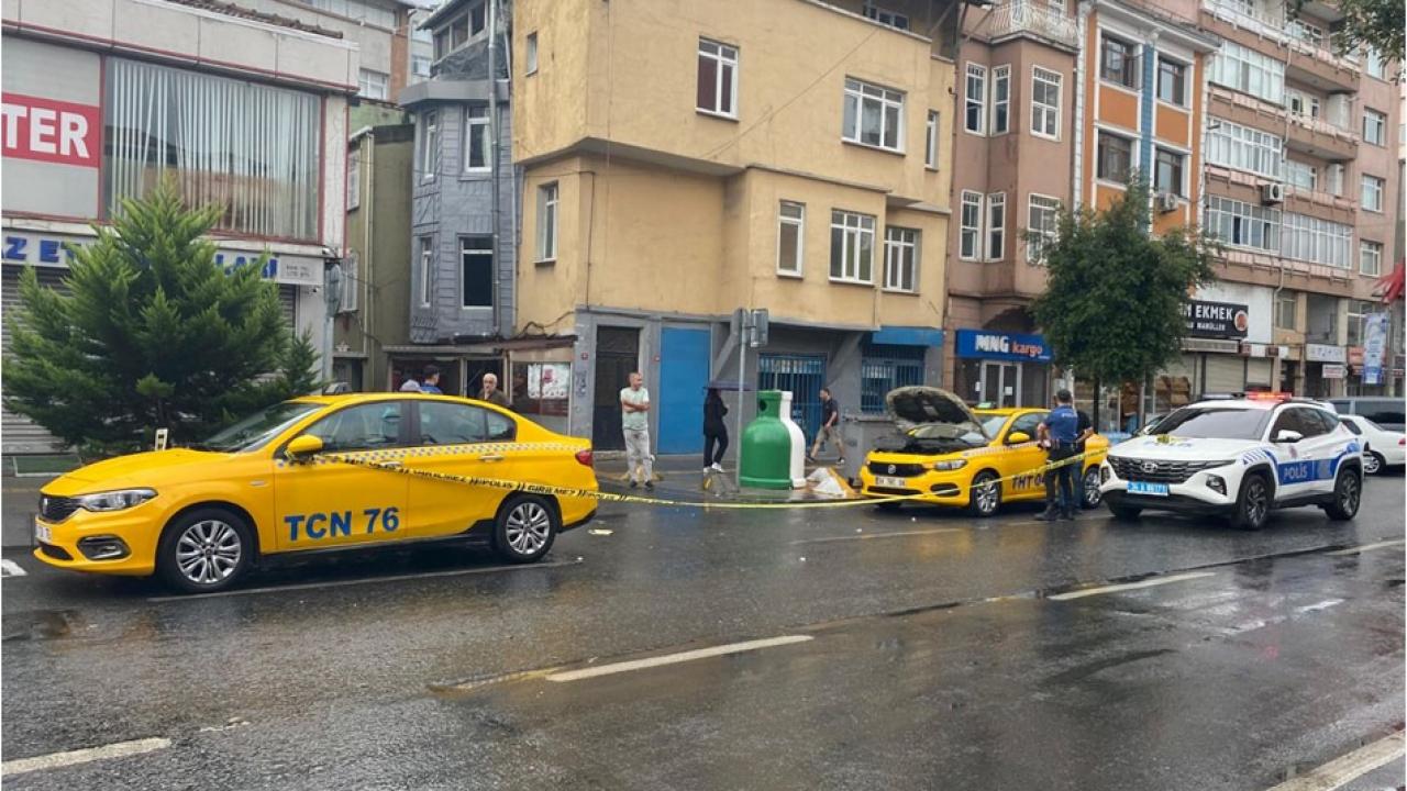 İstanbul’da korku dolu anlar: Taksiden inip rastgele ateş açtı
